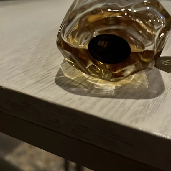 Estée Lauder knowing perfume! - Picture 3 of 6